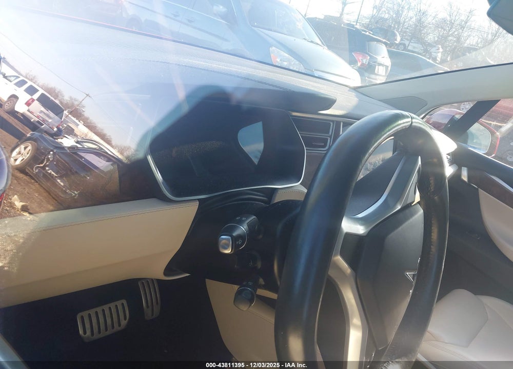 2017 TESLA MODEL X P100D VIN: 5YJXCBE48HF061283