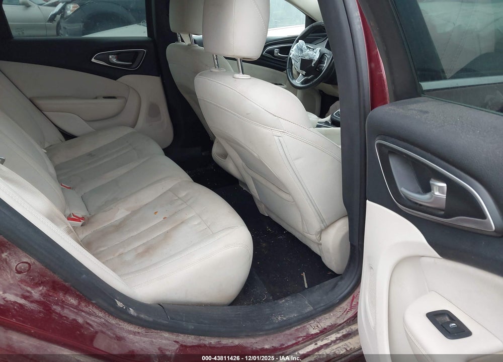 2016 CHRYSLER 200 LIMITED VIN: 1C3CCCAB2GN143989