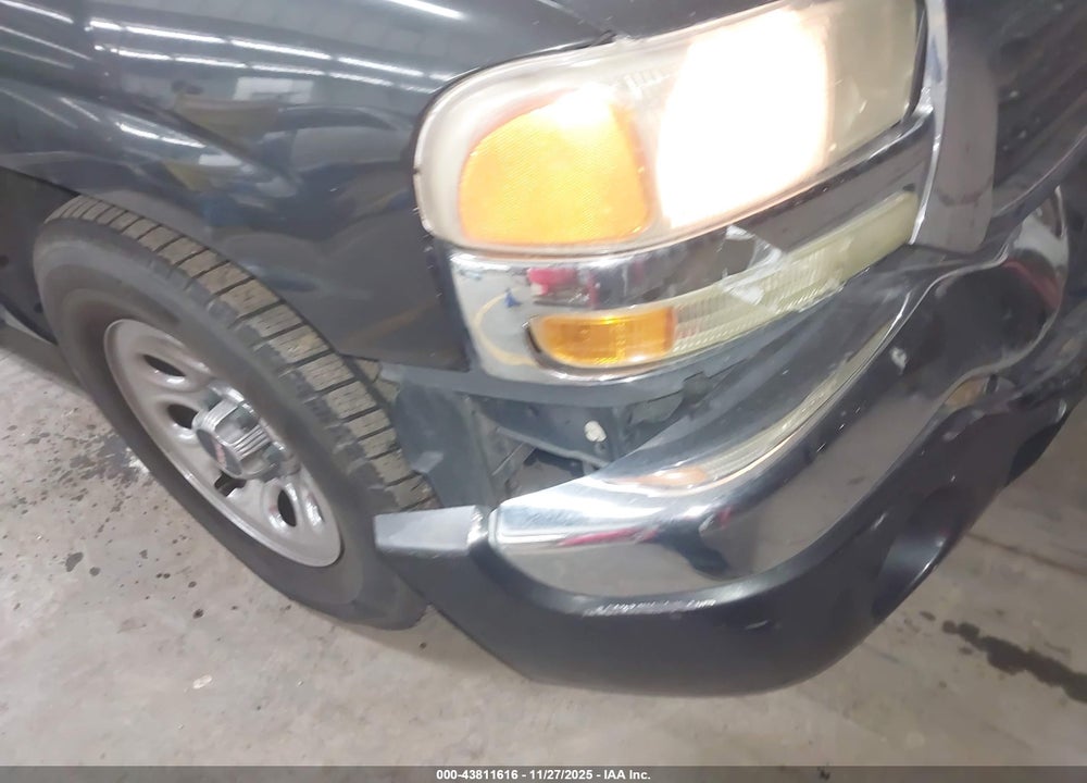 2005 GMC SIERRA 1500 SLE VIN: 2GTEC13T851365286