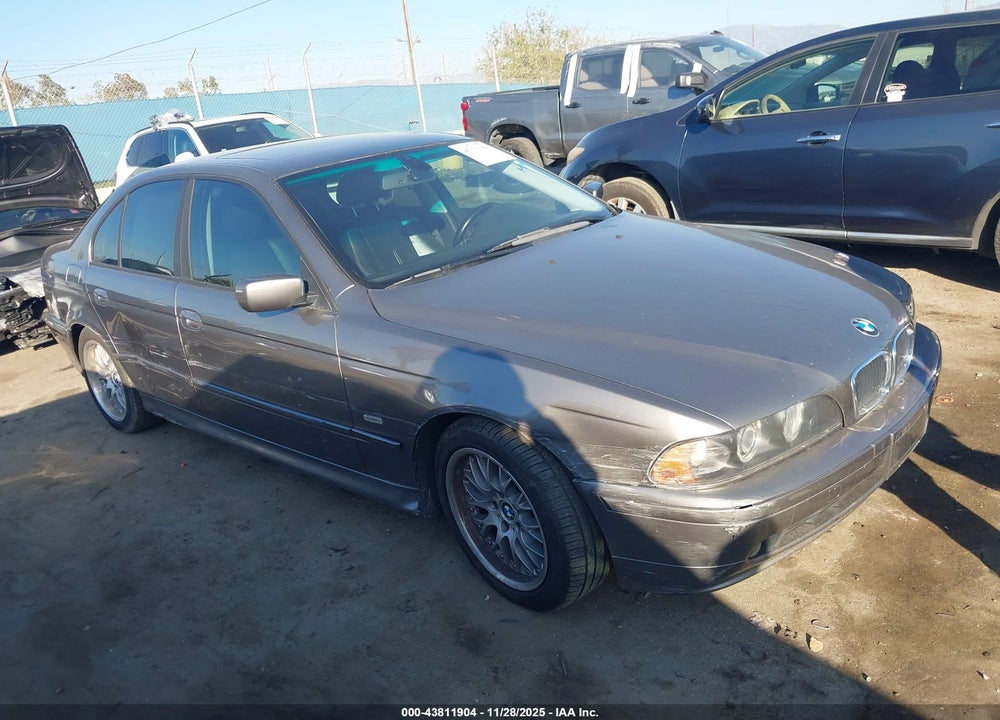 2003 BMW 530IA VIN: WBADT63423CK42329