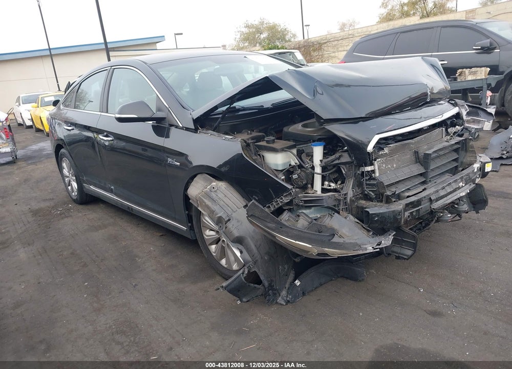 2017 HYUNDAI SONATA HYBRID SE VIN: KMHE24L37HA066804