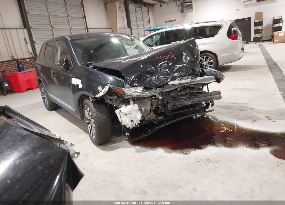 2019 MITSUBISHI OUTLANDER SE VIN: JA4AD3A32KZ033089