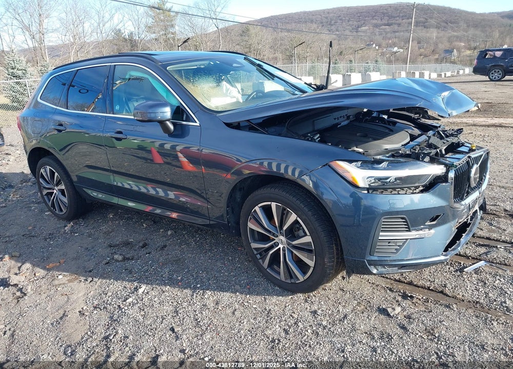 2022 VOLVO XC60 B5 MOMENTUM VIN: YV4L12RK3N1064378