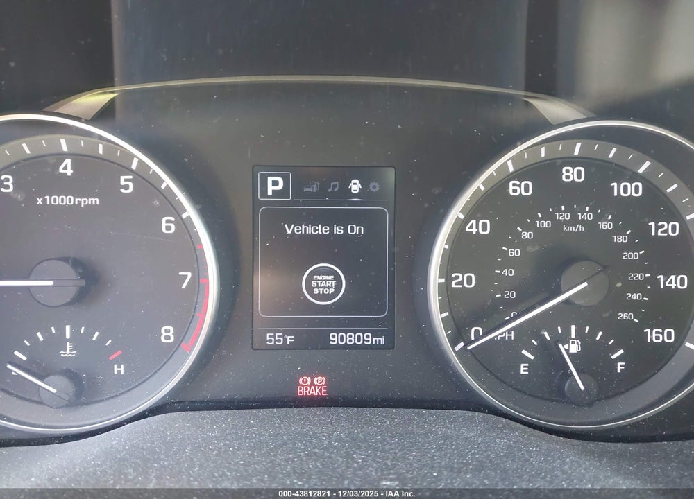 2017 HYUNDAI ELANTRA LIMITED VIN: KMHD84LF6HU162832