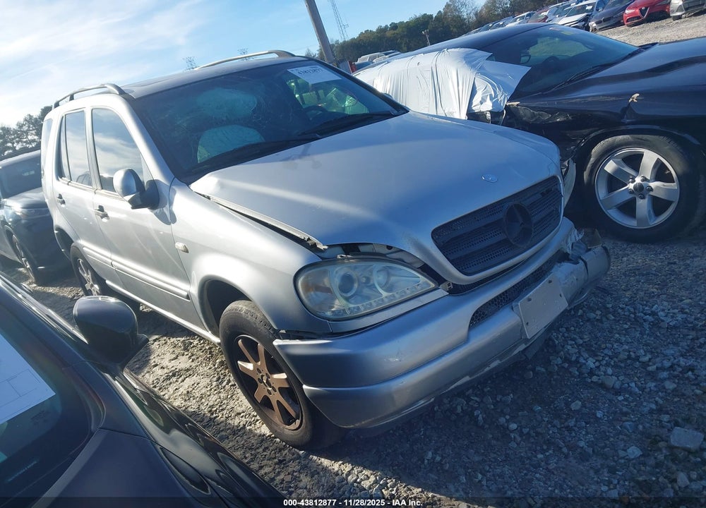 2000 MERCEDES-BENZ ML 430 VIN: 4JGAB72E9YA173033