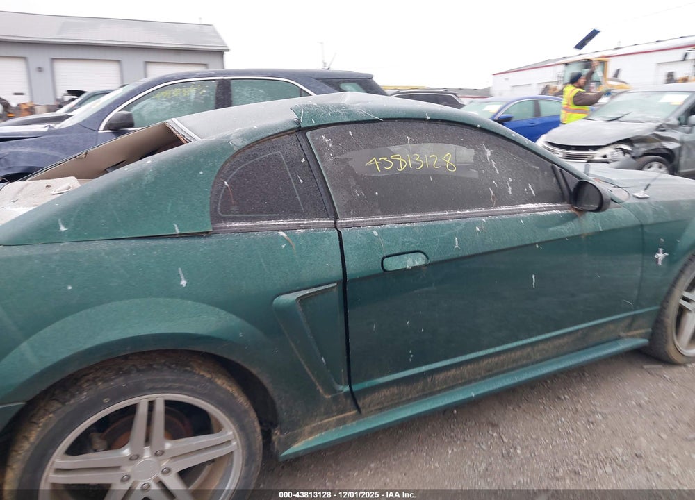 2001 FORD MUSTANG VIN: 1FAFP404X1F110803