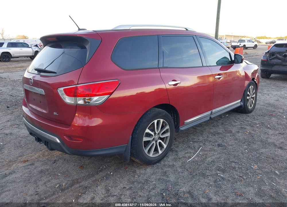 2015 NISSAN PATHFINDER SL VIN: 5N1AR2MNXFC687308