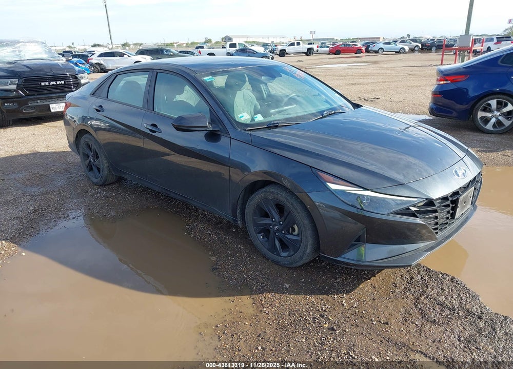 2021 HYUNDAI ELANTRA SEL VIN: 5NPLM4AG9MH032524