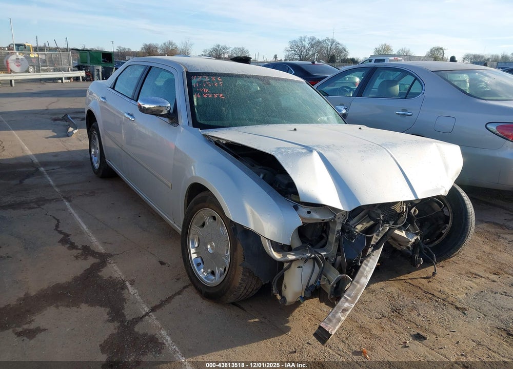 2006 CHRYSLER 300 TOURING VIN: 2C3KA53G46H168552