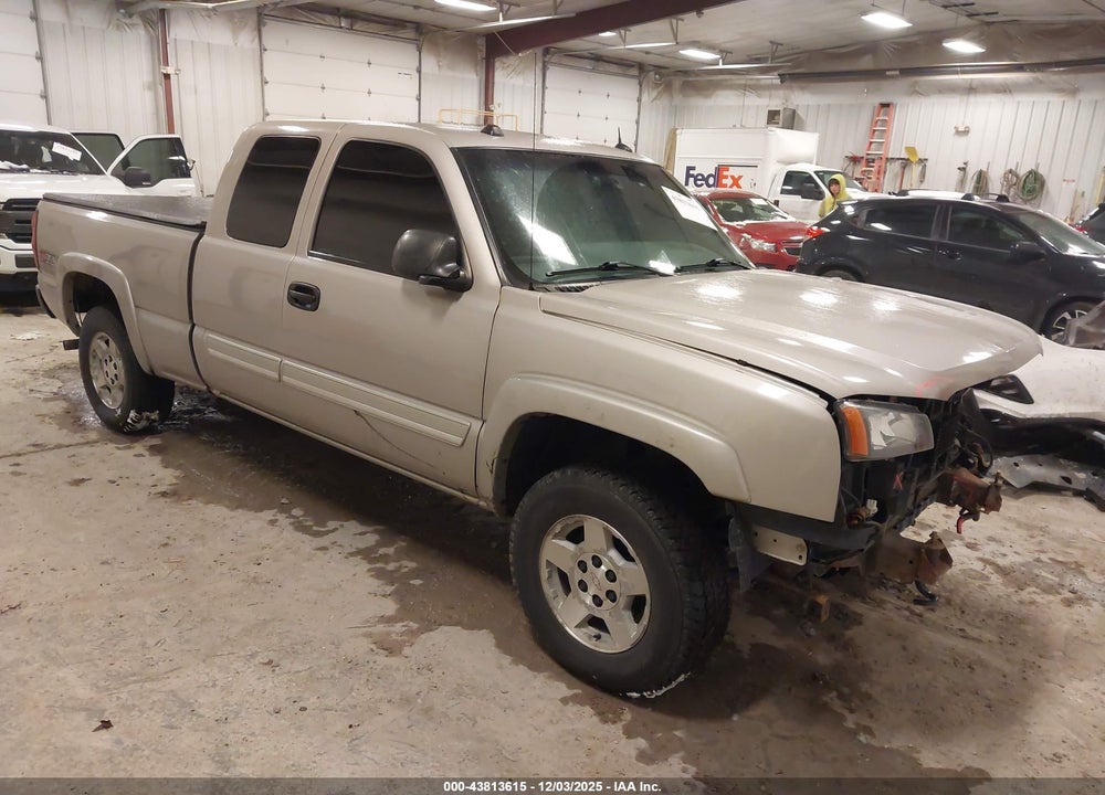 2004 CHEVROLET SILVERADO 1500 Z71 VIN: 1GCEK19T34E339928