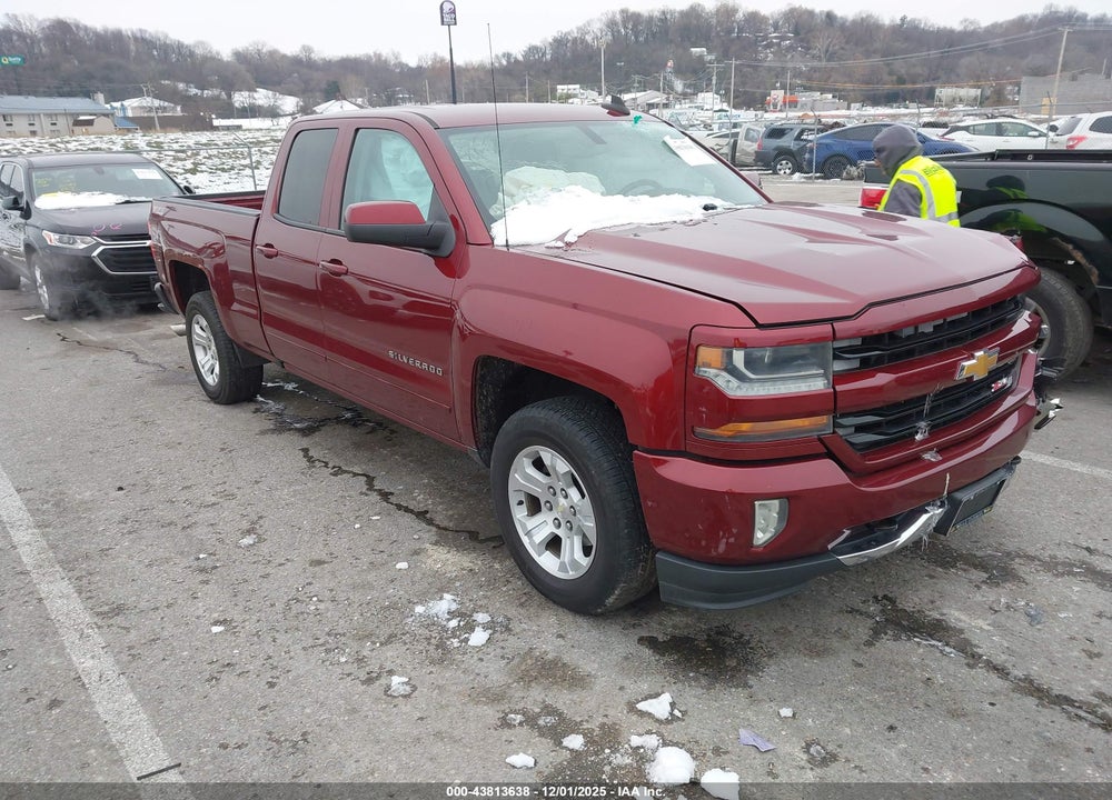 2016 CHEVROLET SILVERADO 1500 2LT VIN: 1GCVKREC0GZ230862