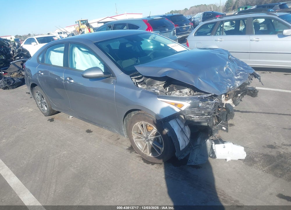 2023 KIA FORTE LXS VIN: 3KPF24AD3PE582075