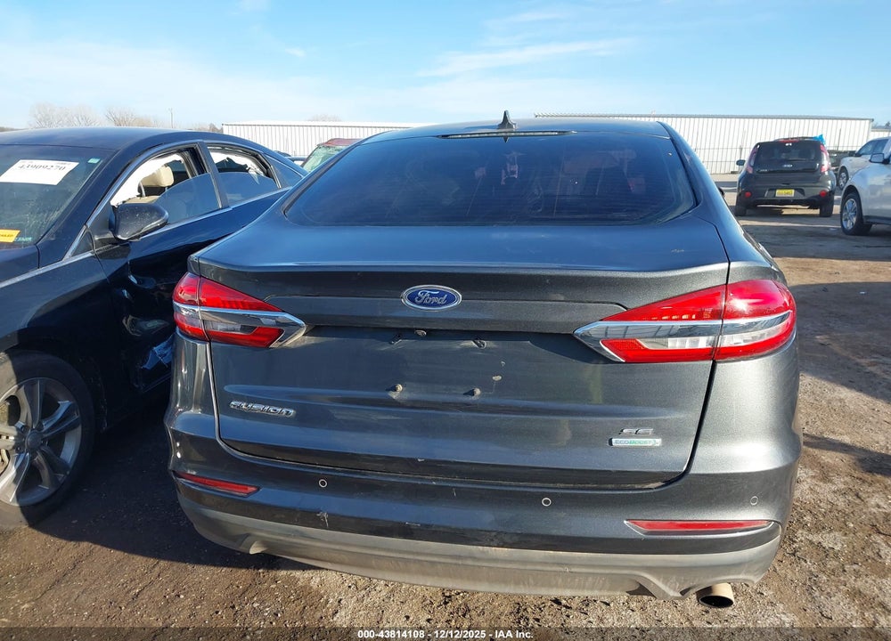 2019 FORD FUSION SE VIN: 3FA6P0HD7KR135238