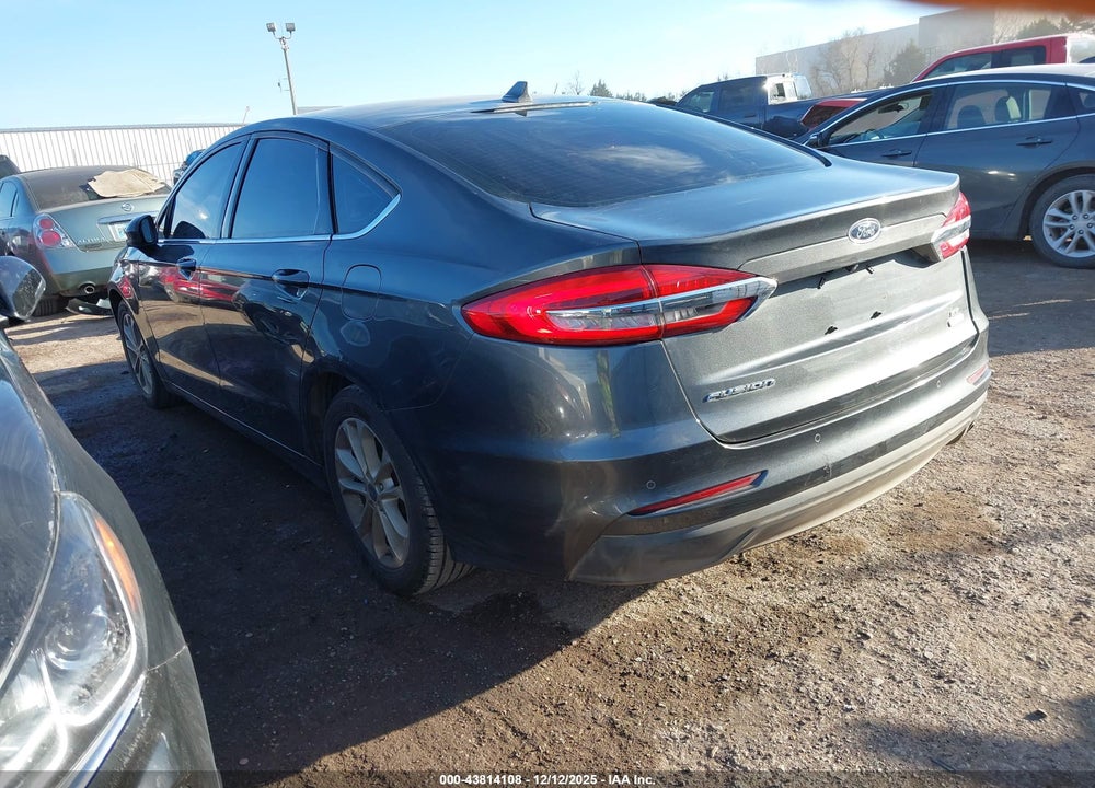 2019 FORD FUSION SE VIN: 3FA6P0HD7KR135238