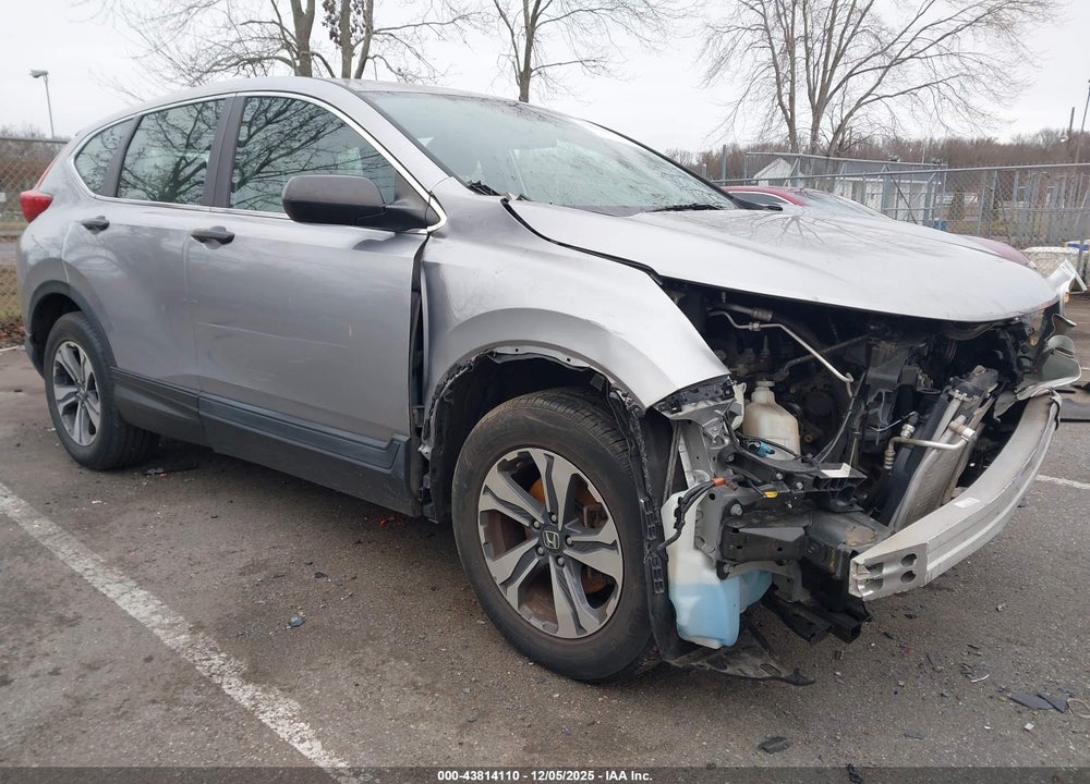 2019 HONDA CR-V LX VIN: 2HKRW6H38KH215977