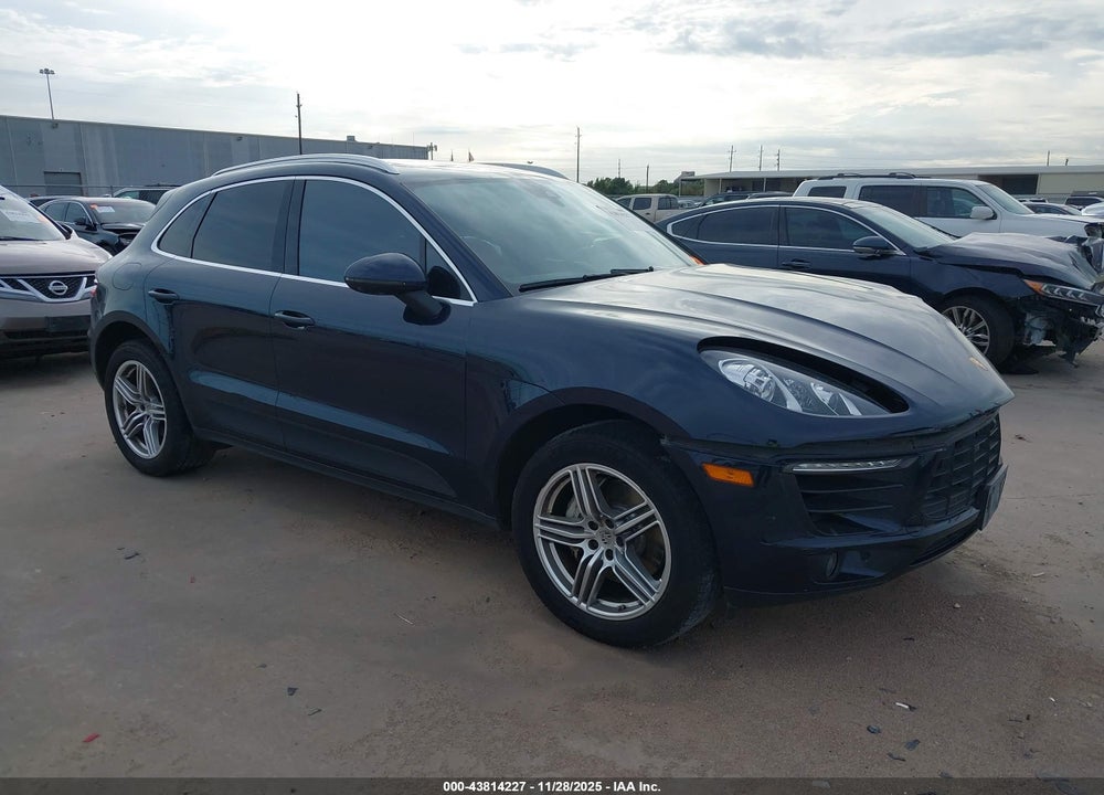 2018 PORSCHE MACAN S VIN: WP1AB2A54JLB35999