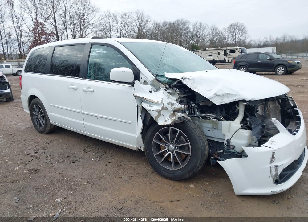 2017 DODGE GRAND CARAVAN SXT VIN: 2C4RDGCG7HR567062