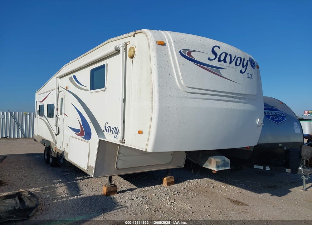 2008 HOLIDAY RAMBLER SAVOY LX 32SKT VIN: 1KB3B1M218E175662