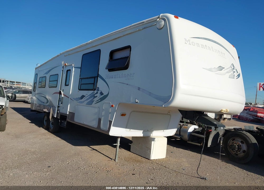 2005 KEYSTONE OTHER VIN: 4YDF329225F704980