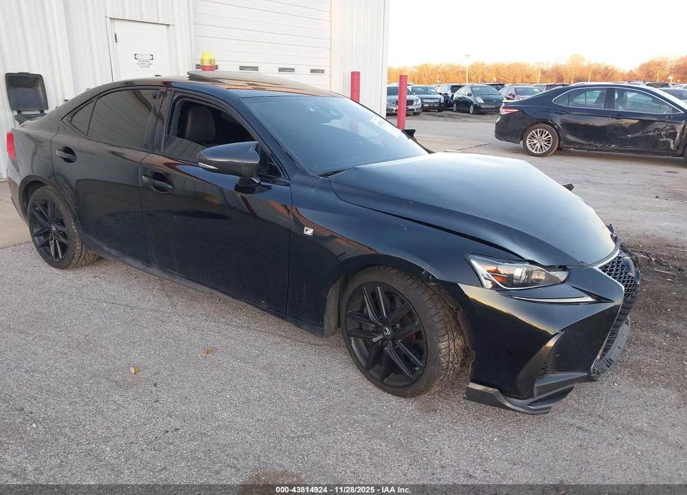 2017 LEXUS IS 350 VIN: JTHCE1D22H5013717