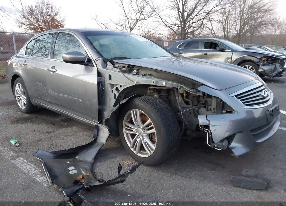 2011 INFINITI G25X VIN: JN1DV6AR0BM652358