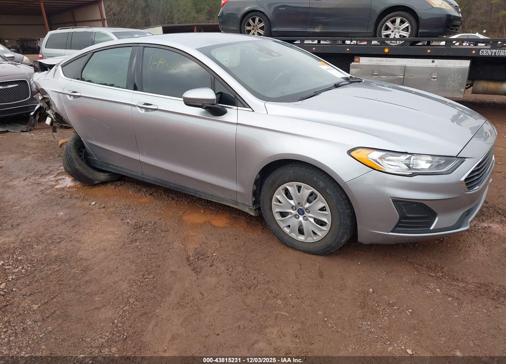 2020 FORD FUSION S VIN: 3FA6P0G73LR251498