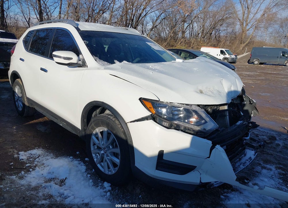 2017 NISSAN ROGUE SV VIN: KNMAT2MVXHP506368