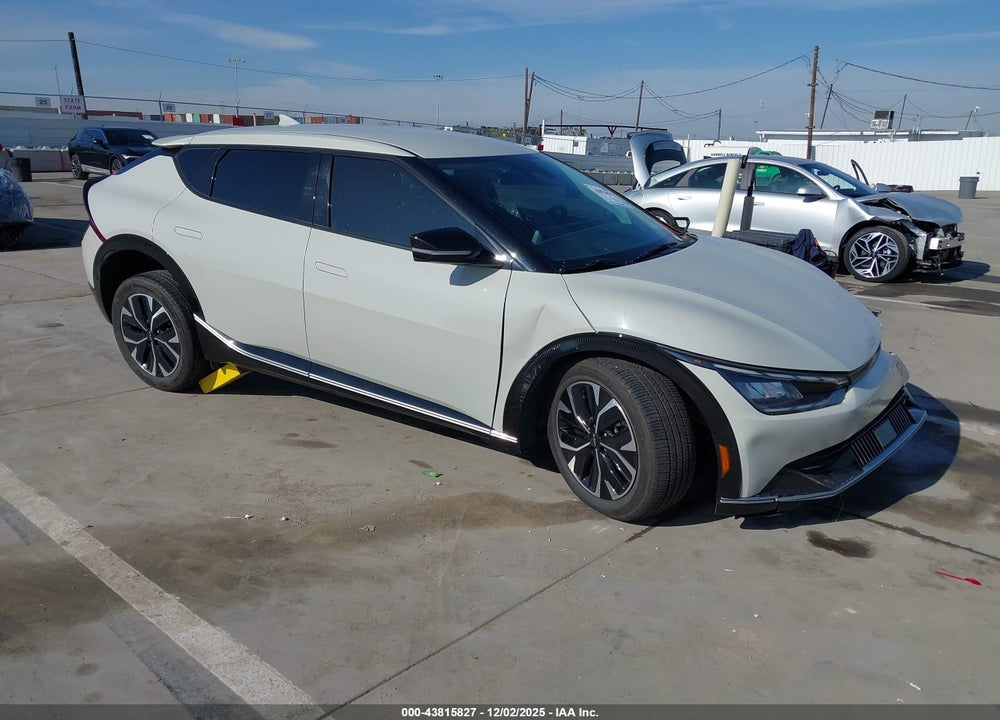 2022 KIA EV6 WIND VIN: KNDC3DLC7N5082403
