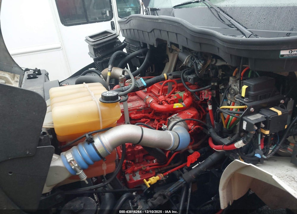 2019 INTERNATIONAL DURASTAR 4400 VIN: 1HTMSTAR6KH049530