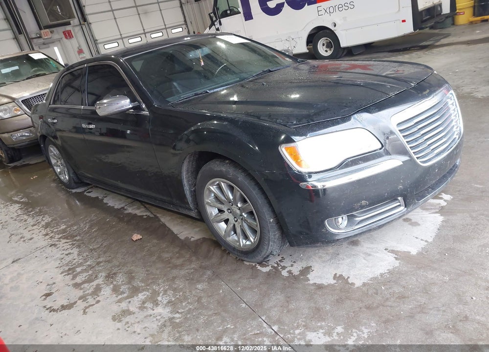 2013 CHRYSLER 300C VIN: 2C3CCAET7DH523678