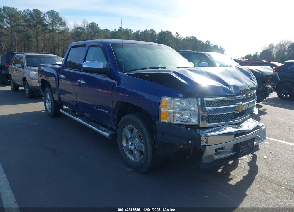 2013 CHEVROLET SILVERADO 1500 LT VIN: 3GCPCSE01DG234949