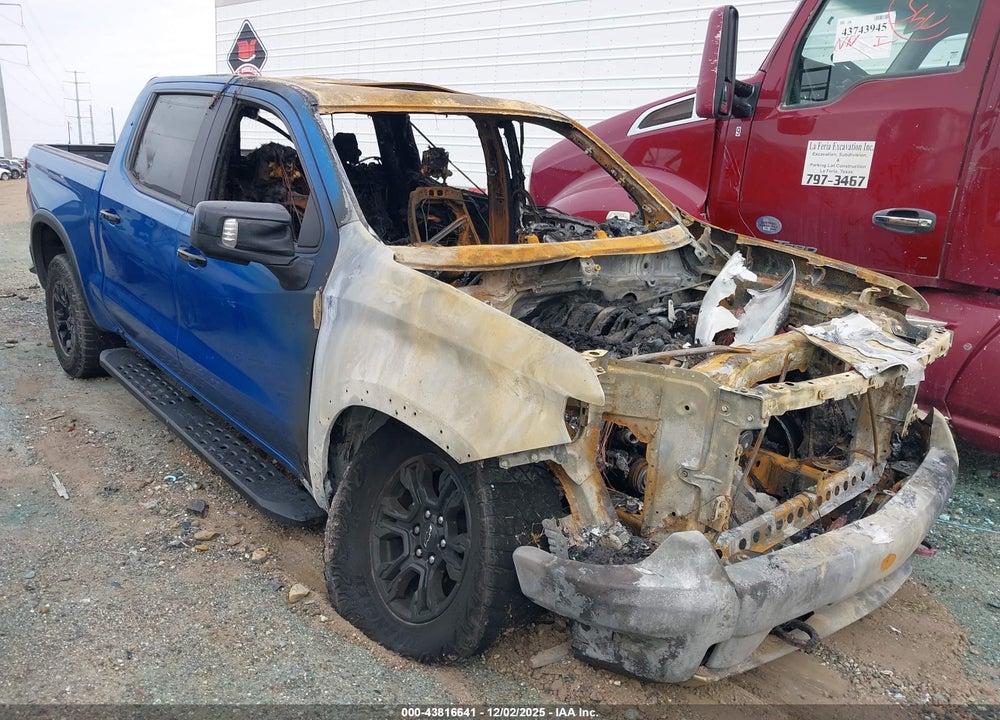 2022 CHEVROLET SILVERADO 1500 4WD  SHORT BED ZR2 VIN: 3GCUDHEL0NG520208
