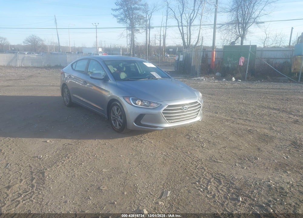 2017 HYUNDAI ELANTRA SE VIN: 5NPD84LF7HH059272