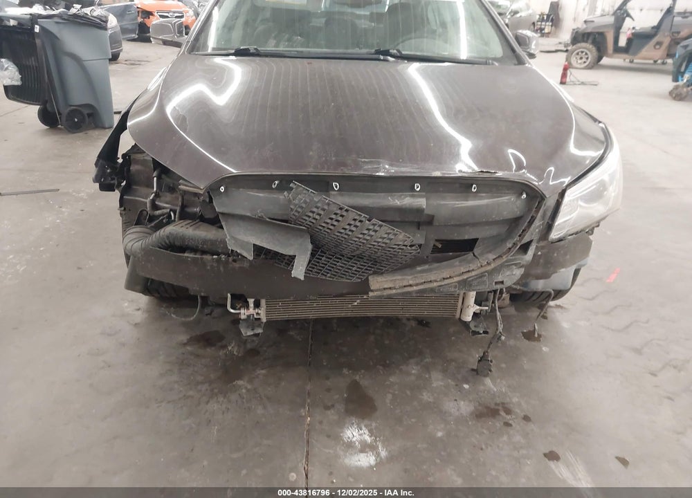 2014 BUICK LACROSSE VIN: 1G4GB5G35EF210633