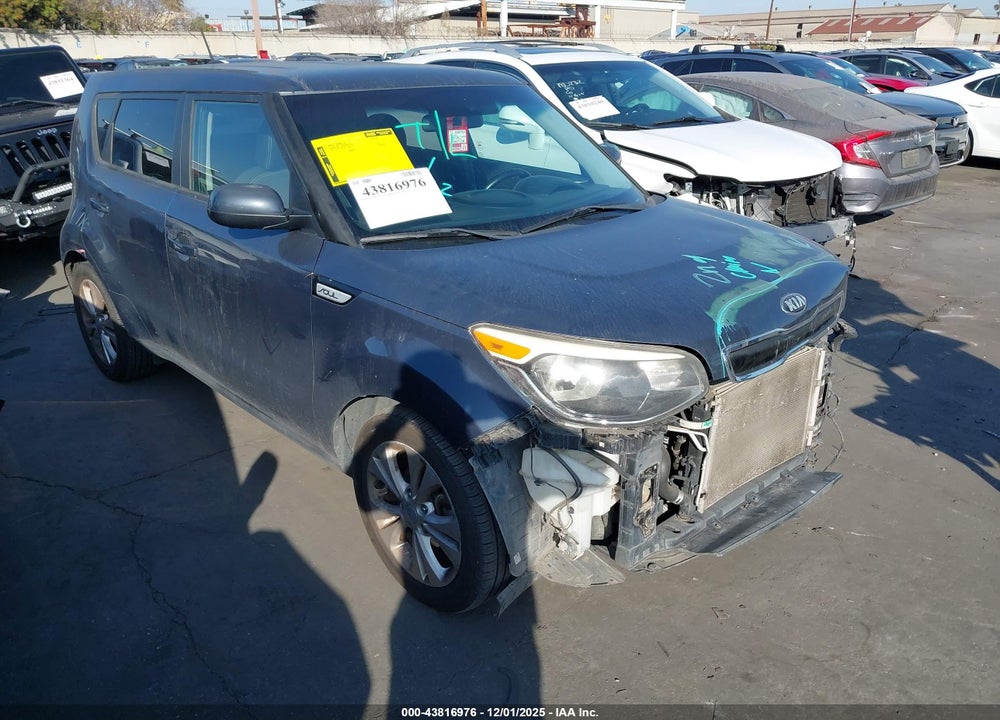 2015 KIA SOUL + VIN: KNDJP3A58F7223639