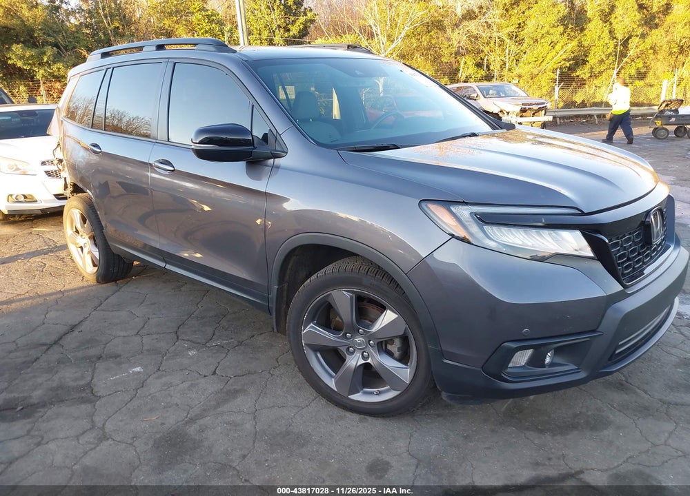 2021 HONDA PASSPORT 2WD TOURING VIN: 5FNYF7H98MB012918