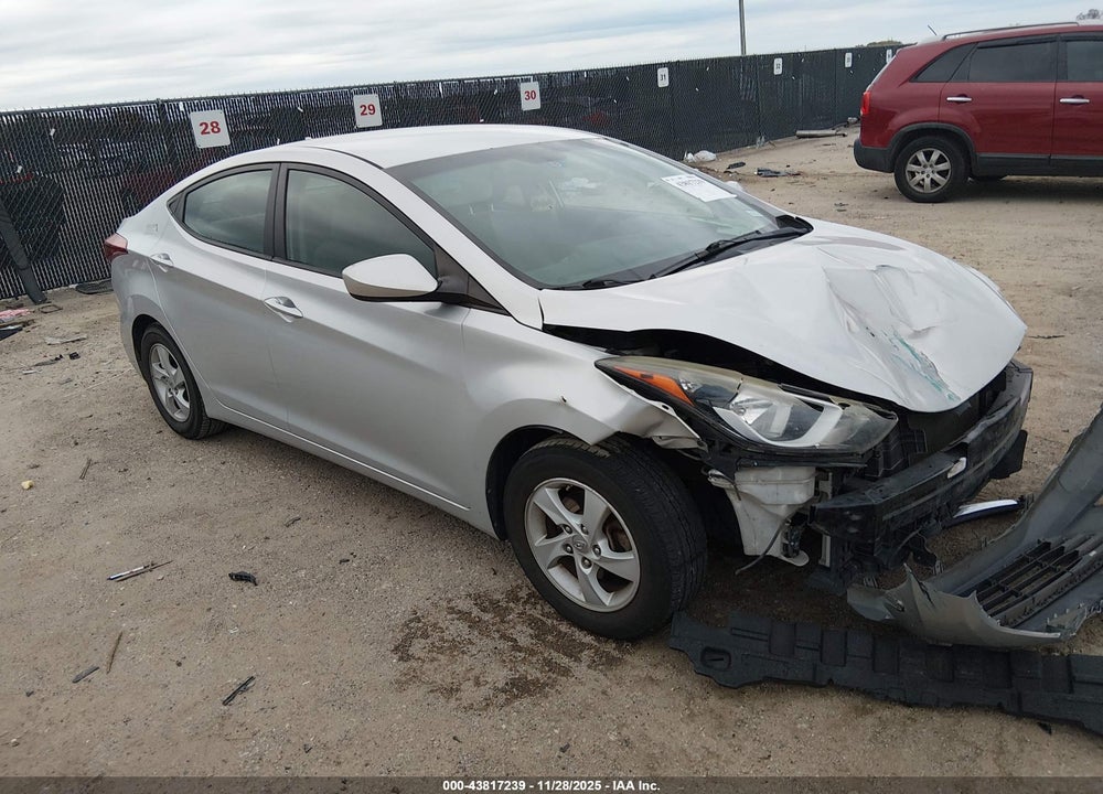 2015 HYUNDAI ELANTRA SE VIN: 5NPDH4AE8FH636138