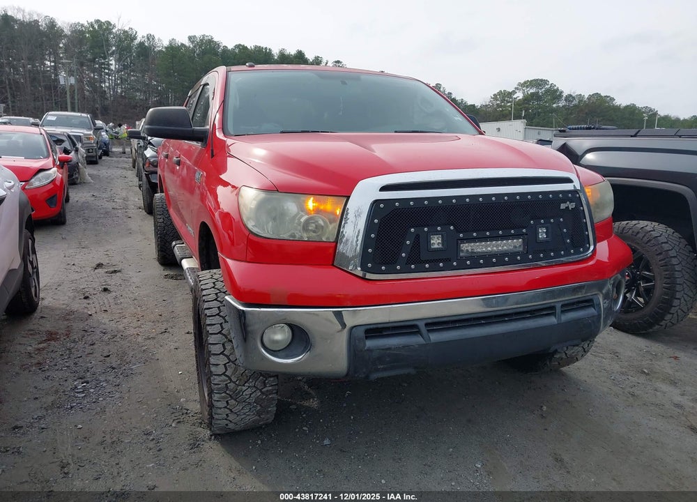 2011 TOYOTA TUNDRA GRADE 5.7L V8 VIN: 5TFEY5F18BX102362