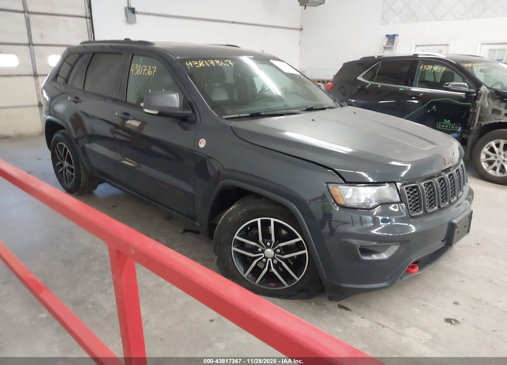 2018 JEEP GRAND CHEROKEE TRAILHAWK 4X4 VIN: 1C4RJFLG9JC108665