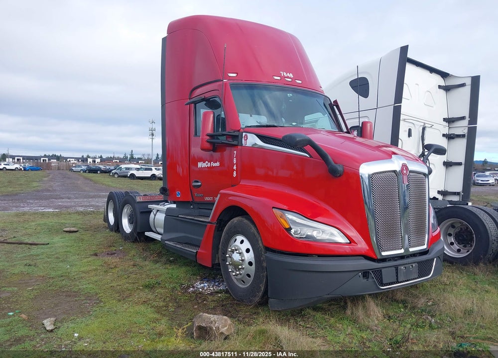2023 KENWORTH T680 VIN: 1XKYDP9X5PJ255137