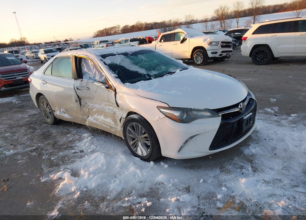 2015 TOYOTA CAMRY SE VIN: 4T1BF1FK6FU019638