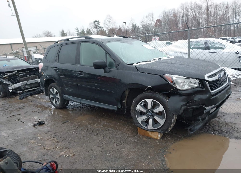 2018 SUBARU FORESTER 2.5I PREMIUM VIN: JF2SJAGC7JH431984