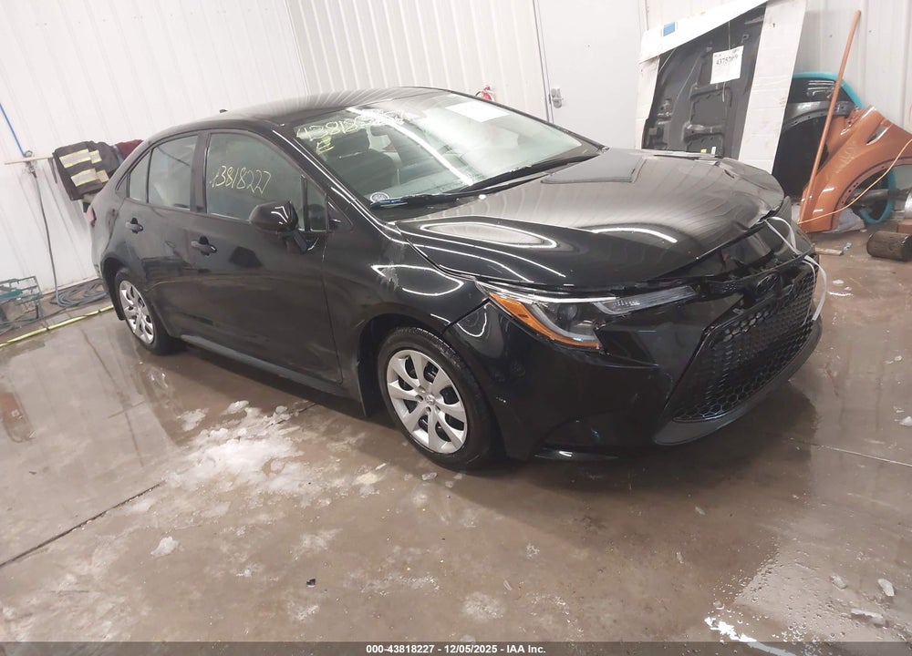 2021 TOYOTA COROLLA LE VIN: 5YFEPMAE7MP169480