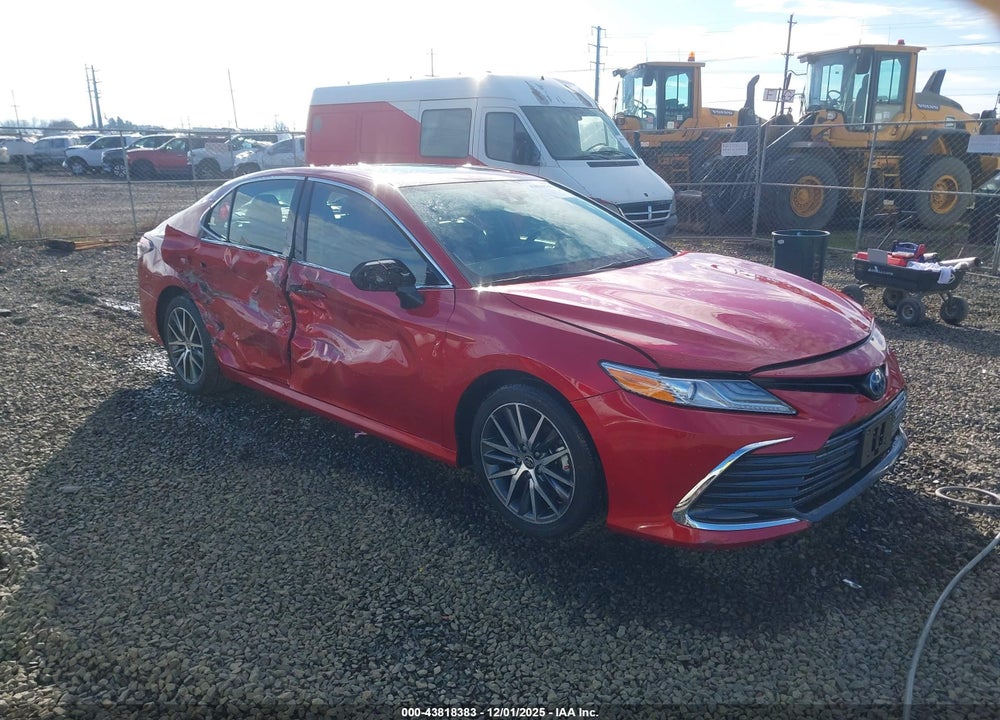 2024 TOYOTA CAMRY HYBRID XLE VIN: 4T1F31AK6RU071499