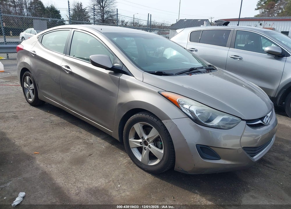 2013 HYUNDAI ELANTRA GLS VIN: 5NPDH4AEXDH371736