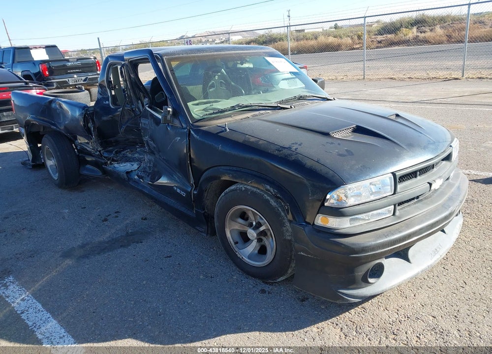 1999 CHEVROLET S-10 LS VIN: 1GCCS1943XK167647