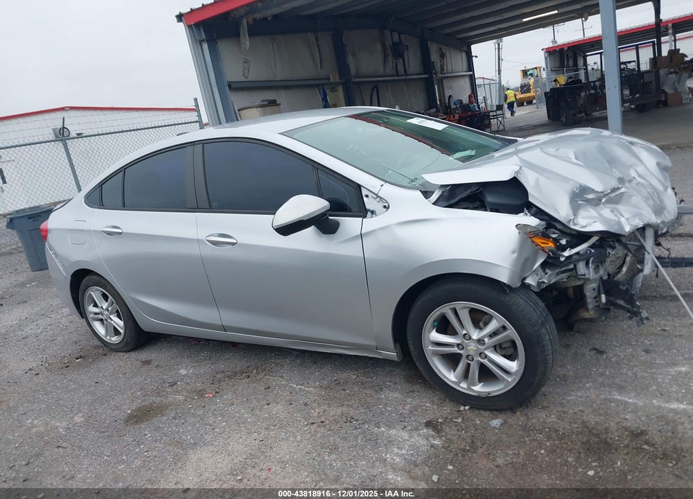 2018 CHEVROLET CRUZE LS VIN: 1G1BC5SM4J7124397