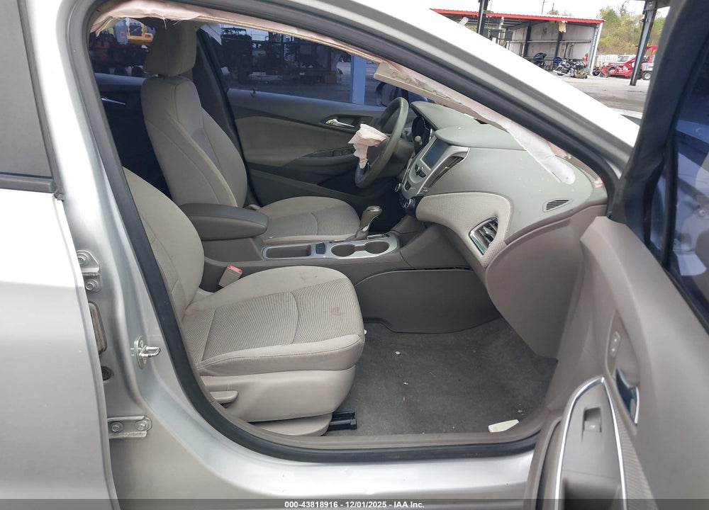 2018 CHEVROLET CRUZE LS VIN: 1G1BC5SM4J7124397