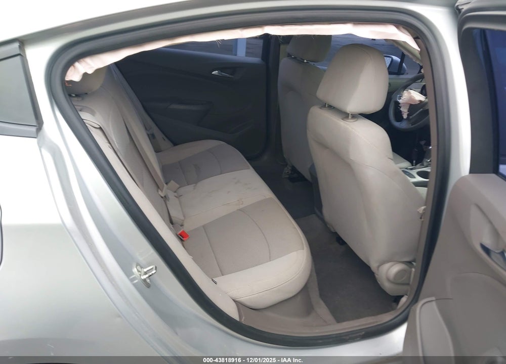 2018 CHEVROLET CRUZE LS VIN: 1G1BC5SM4J7124397