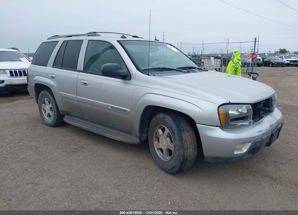 2004 CHEVROLET TRAILBLAZER LT VIN: 1GNDS13S842121617